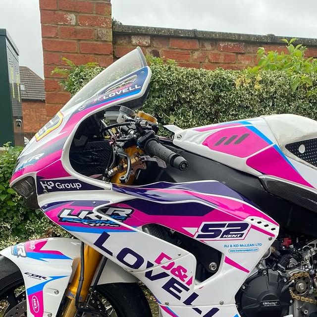 Race motorcycle featured by DonisRacing